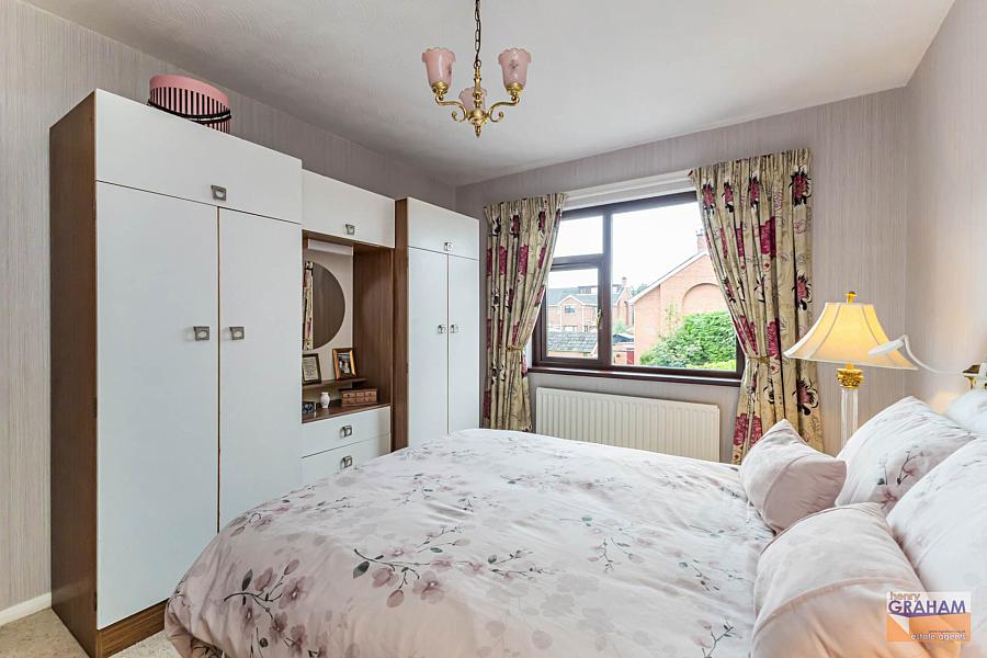 34 Ballinderry Road