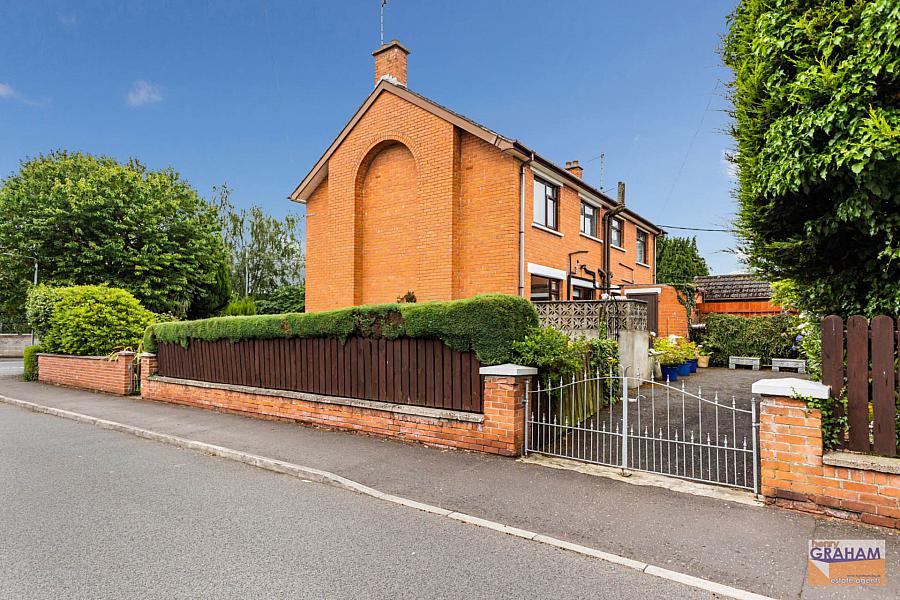 34 Ballinderry Road