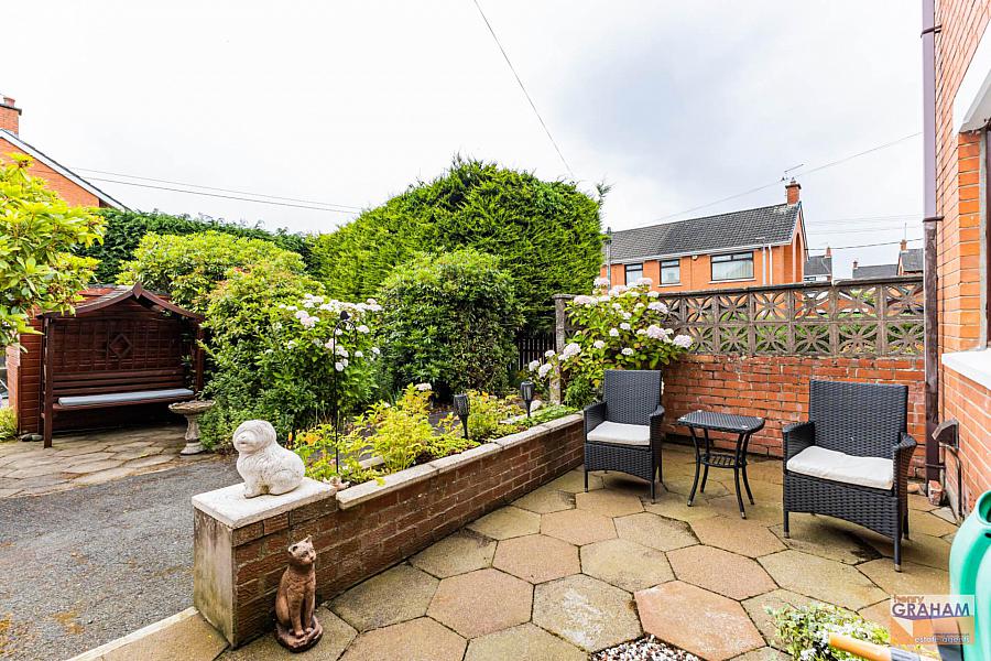 34 Ballinderry Road