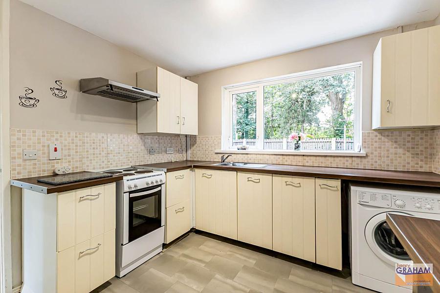 37 Rathvarna Avenue