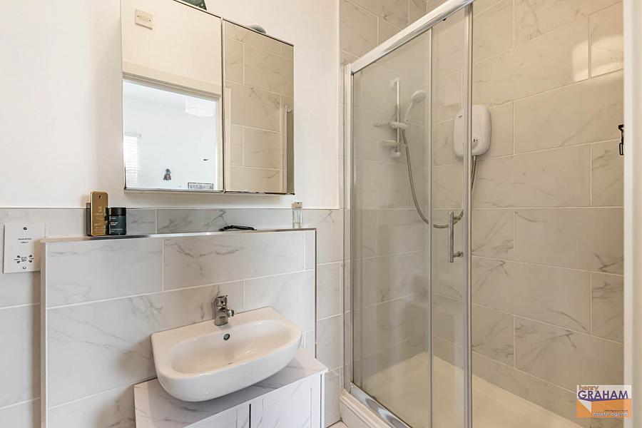 4 Holstein Crescent