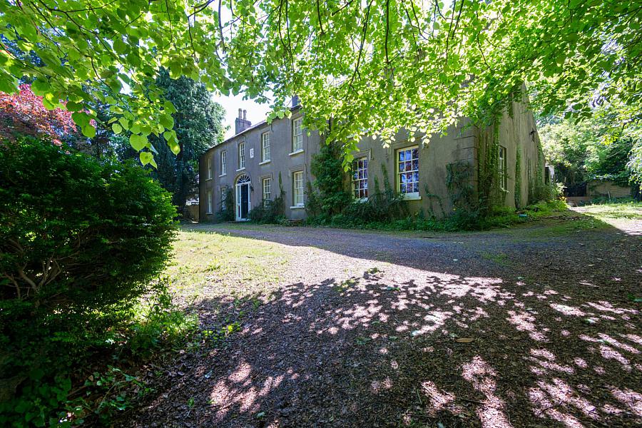 Milltown House 35 Derriaghy Road