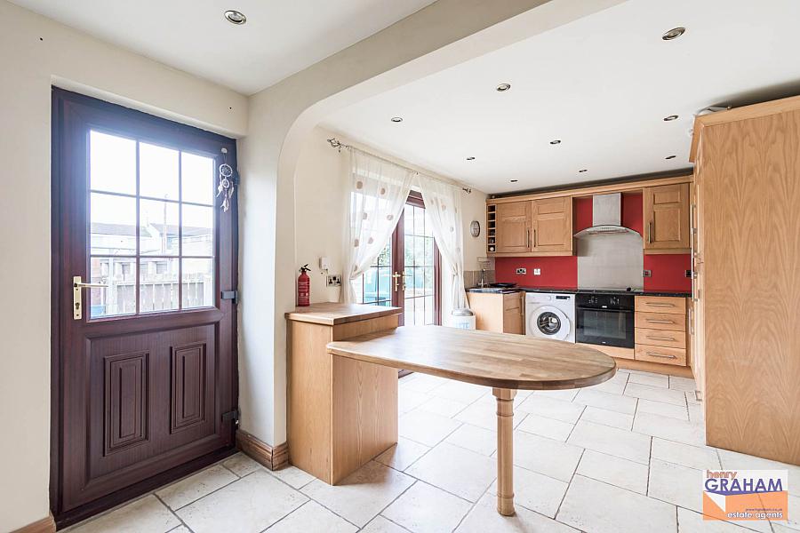 1 Manor Park