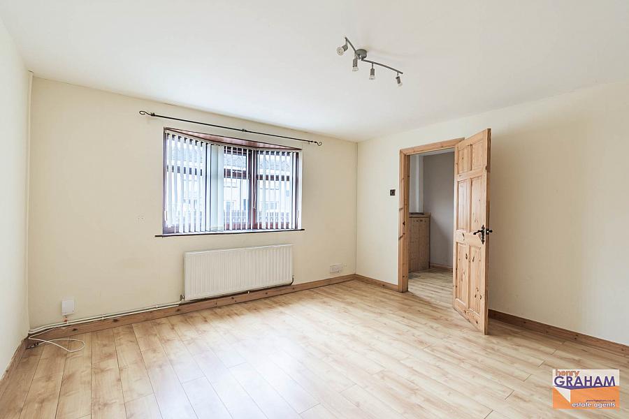 1 Manor Park