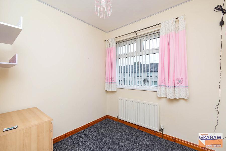 37 Hillview Park