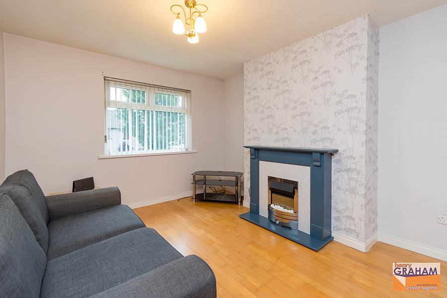 37 Hillview Park