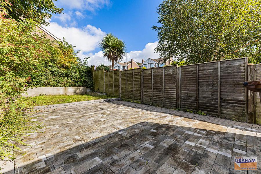 20 Nettlehill Road
