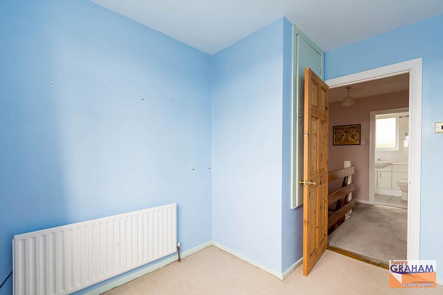 10 Lisnoe Park