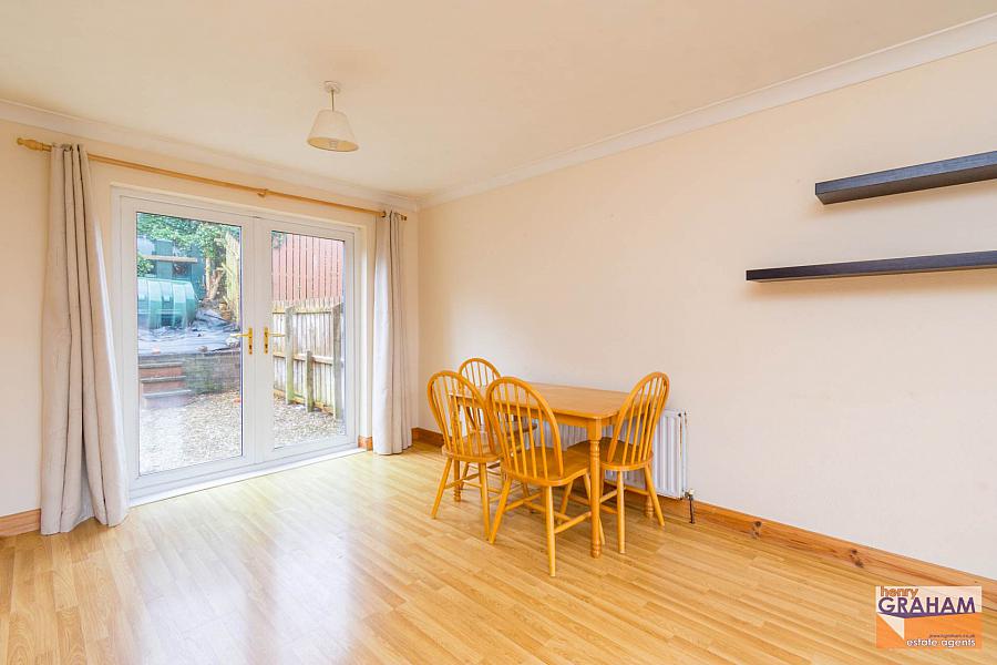 10 Lisnoe Park