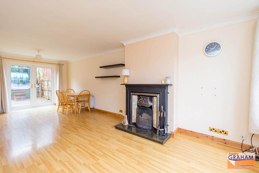 10 Lisnoe Park