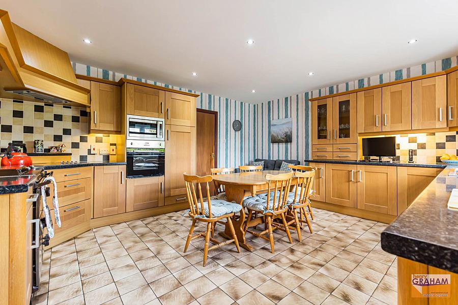 55 Eglantine Road