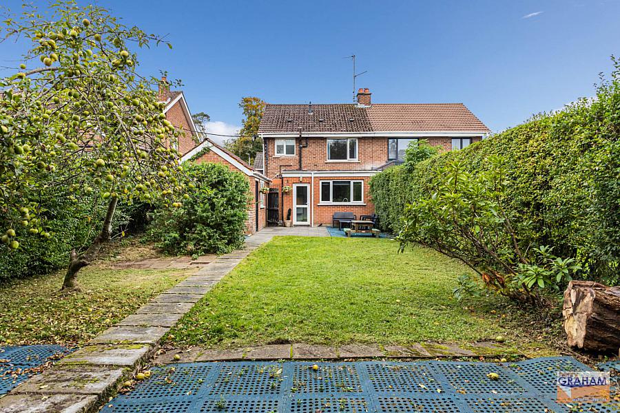3 Beechdene Gardens