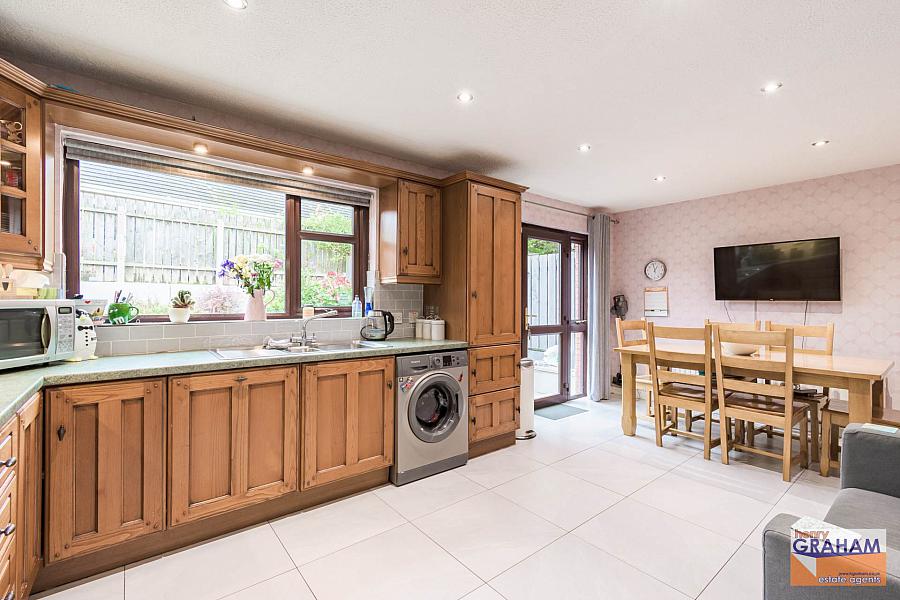 31 Glebe Close