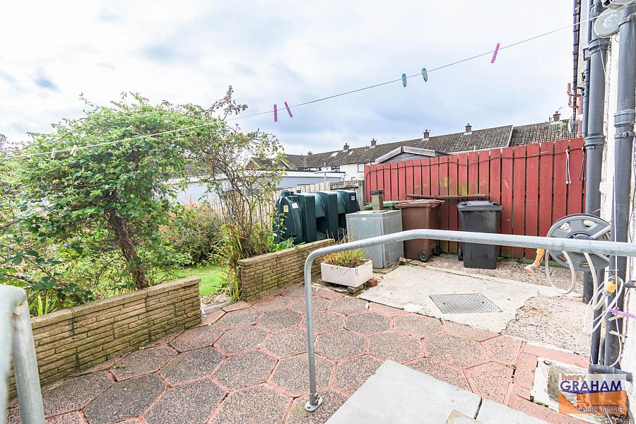 7 Cypress Close