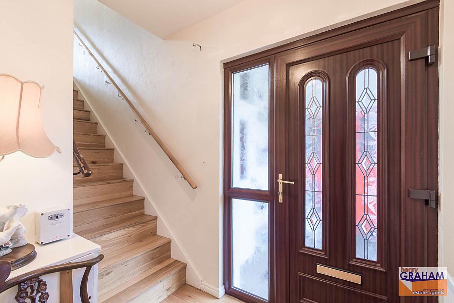 7 Cypress Close