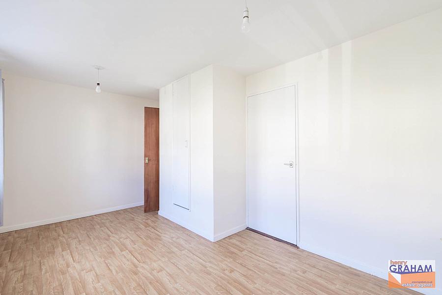 7 Cypress Close