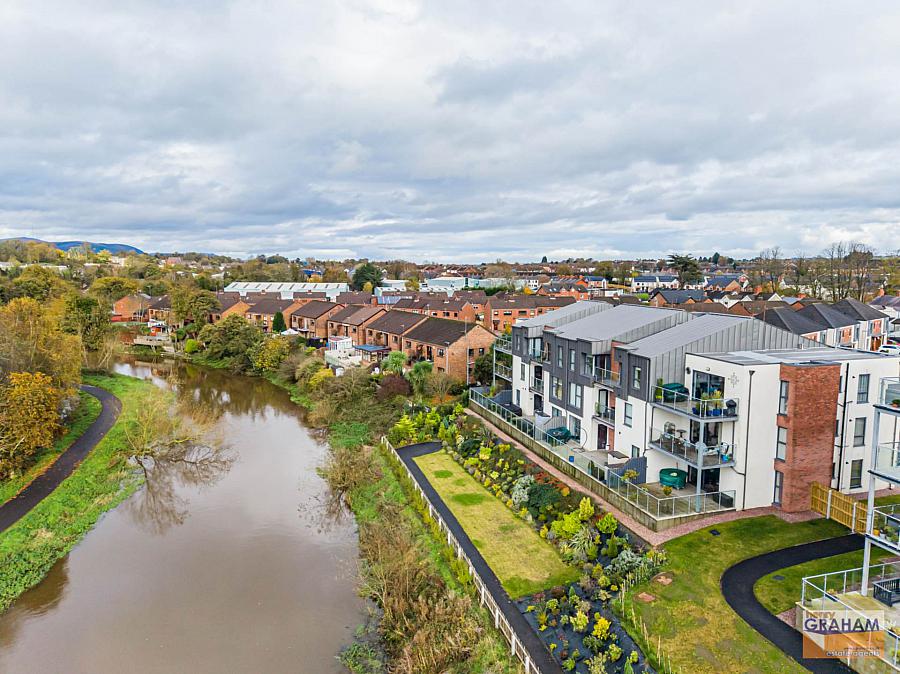 Apartment 4 21 Quay Meadows