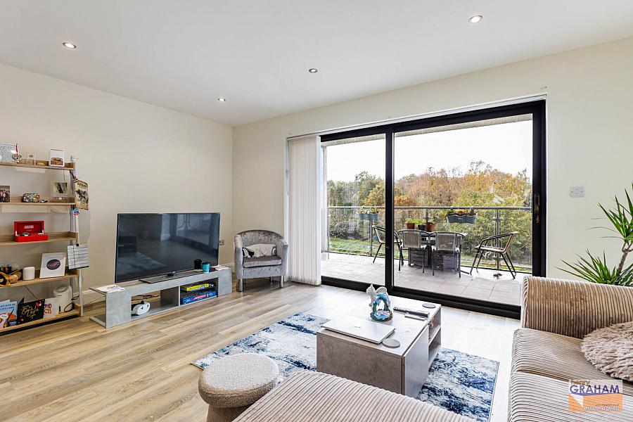 Apartment 4 21 Quay Meadows