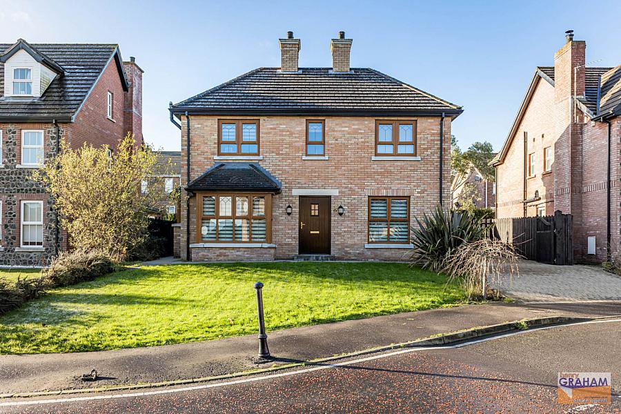 5 Wellington Park Drive