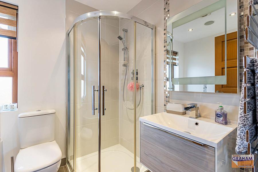 5 Wellington Park Drive