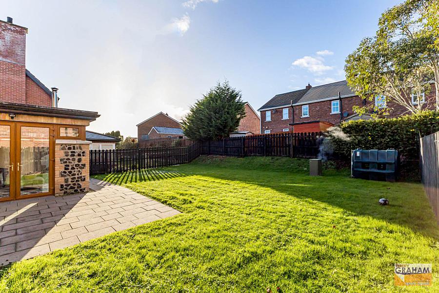 5 Wellington Park Drive