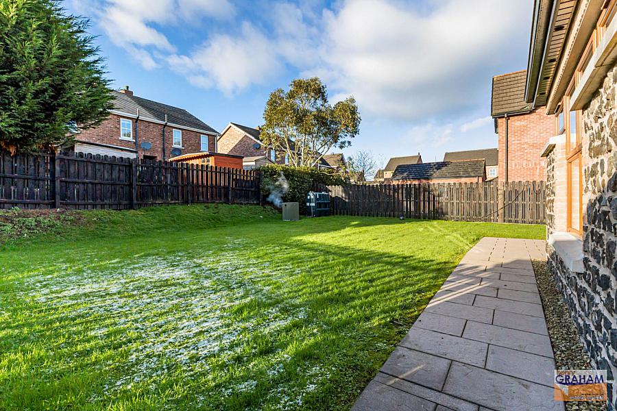 5 Wellington Park Drive