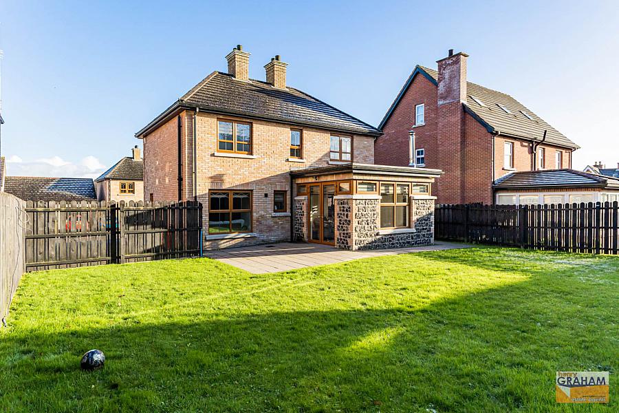 5 Wellington Park Drive