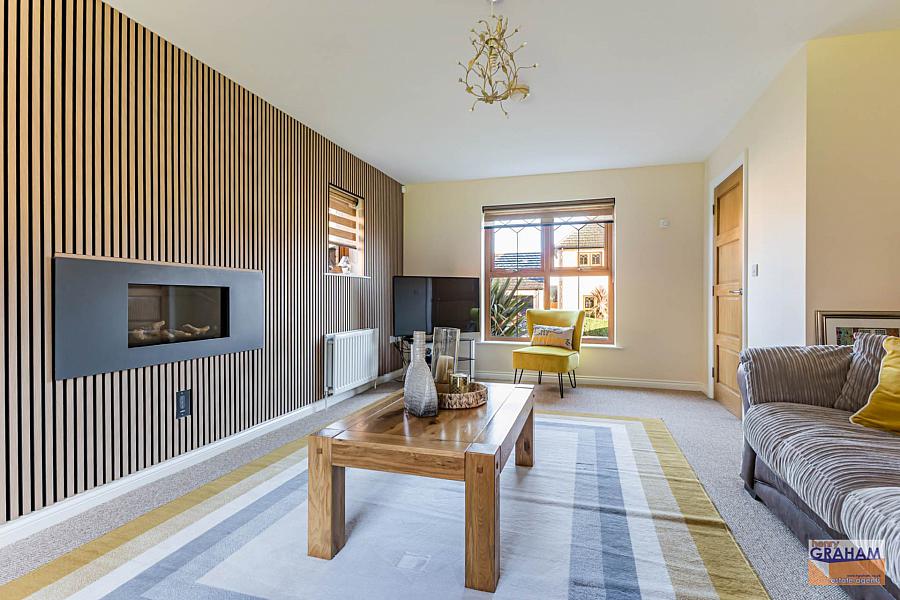 5 Wellington Park Drive