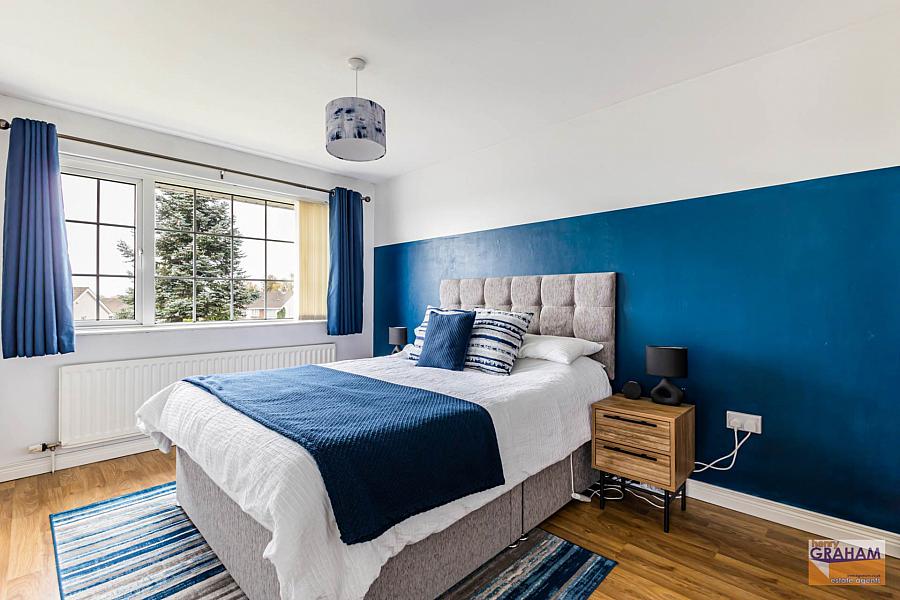 21 Eglantine Park