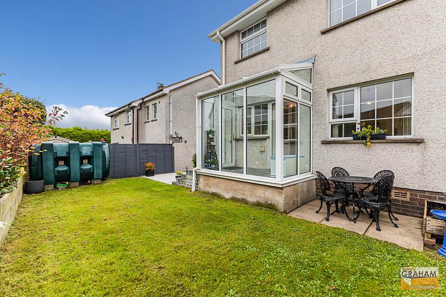 21 Eglantine Park