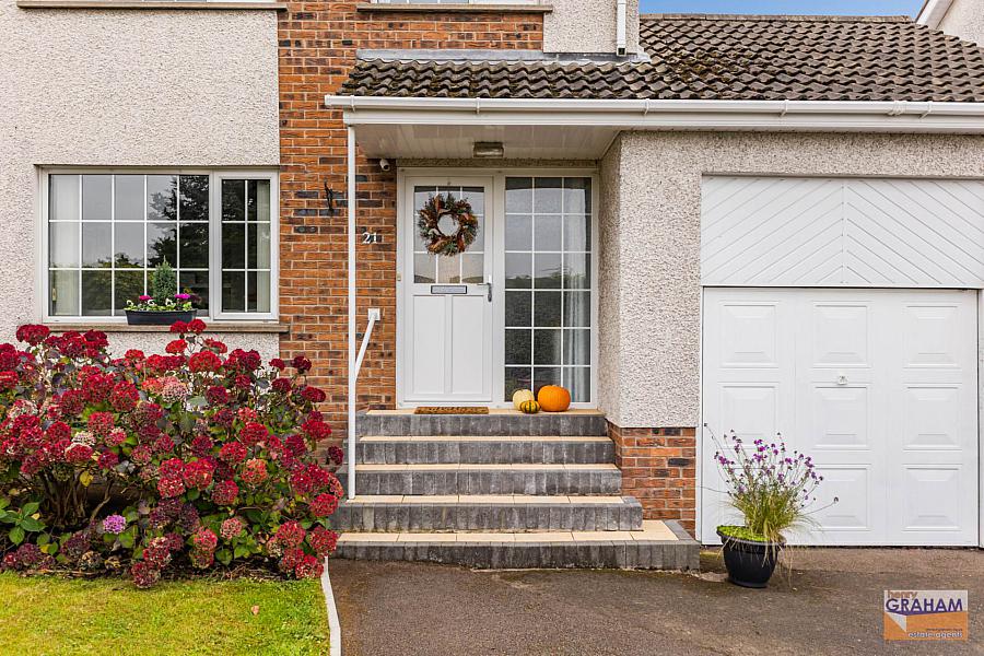 21 Eglantine Park