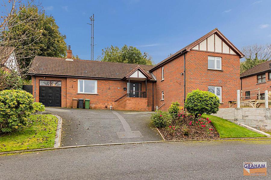 7 Fortfield, Dromore, BT25 1DD