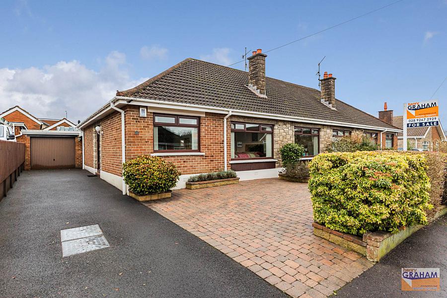 17 Pond Park Avenue, Lisburn, BT28 3JN