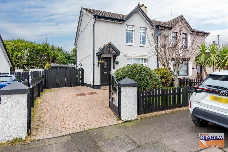 4 Altan Park, Dunmurry, Belfast, BT17 0UG