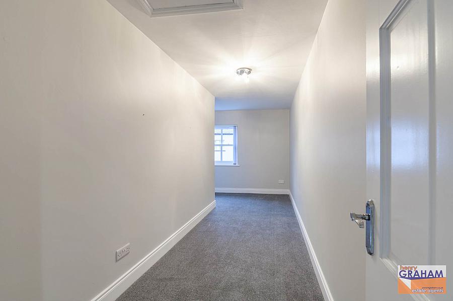 6 Ballynahinch Street