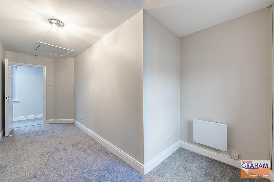 6 Ballynahinch Street