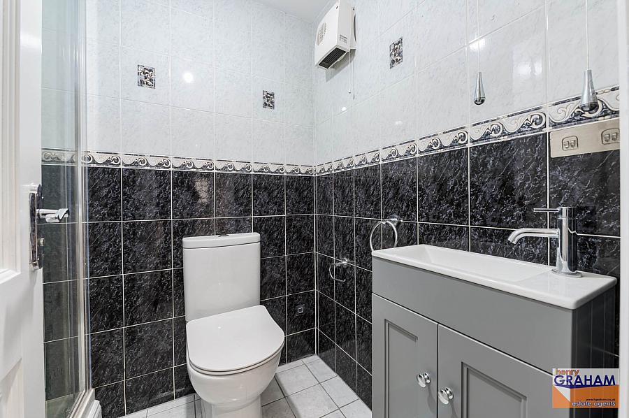 6 Ballynahinch Street