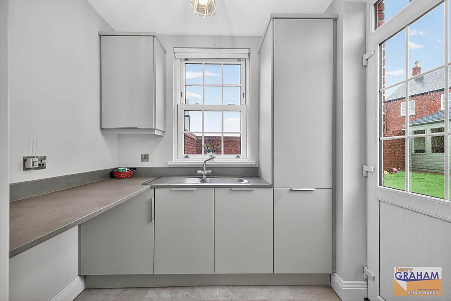 34 Governors Gate Demesne