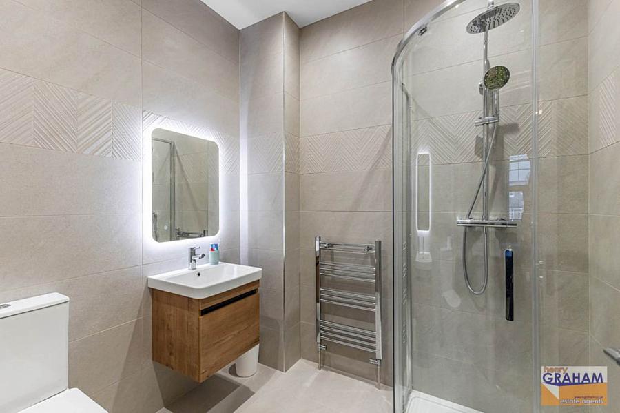 34 Governors Gate Demesne