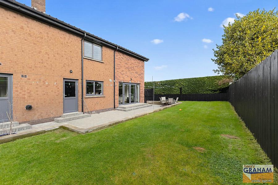 2 Magheralave Grange