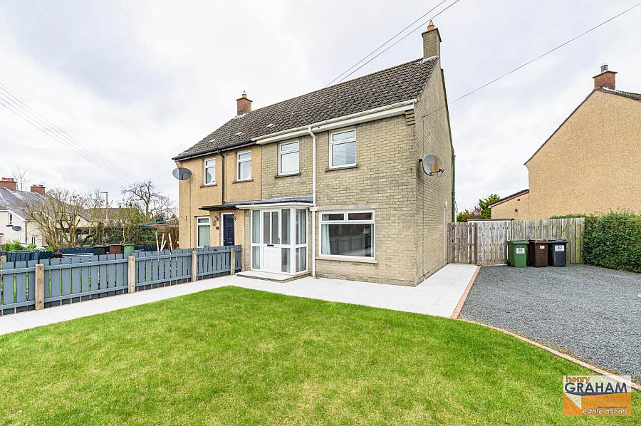 83 Ravernet Road, Ravernet, Lisburn, BT27 5NF