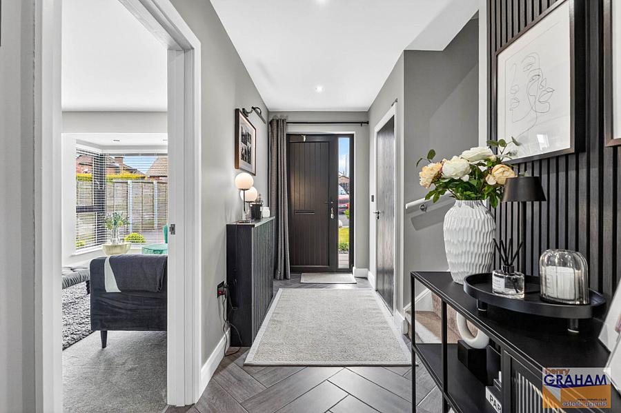 4 Knockbracken Gardens