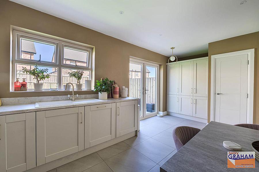 28 Woodbrook Meadows