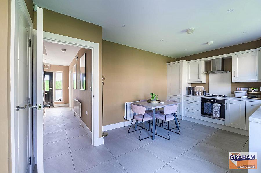 28 Woodbrook Meadows