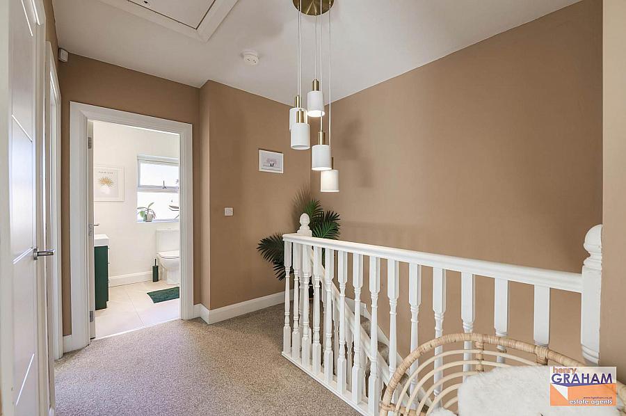 28 Woodbrook Meadows