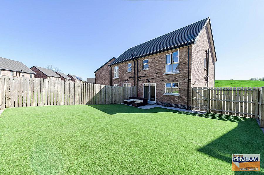 28 Woodbrook Meadows