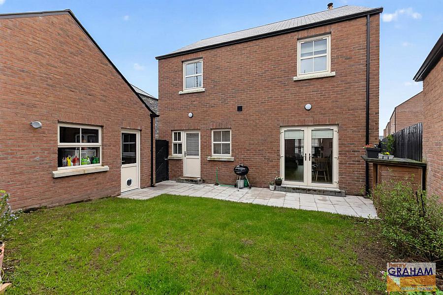 2 Churchview Meadows