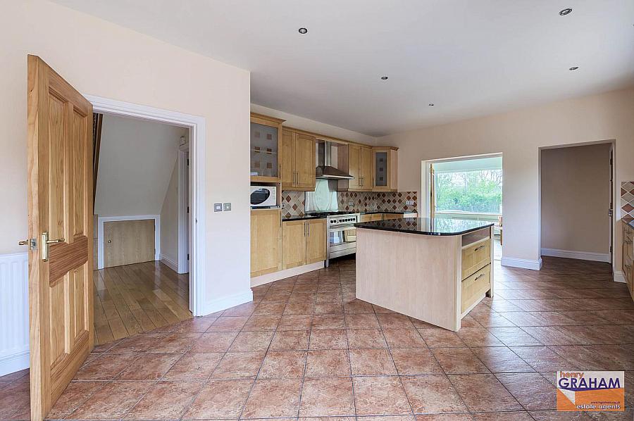 386 Upper Ballynahinch Road