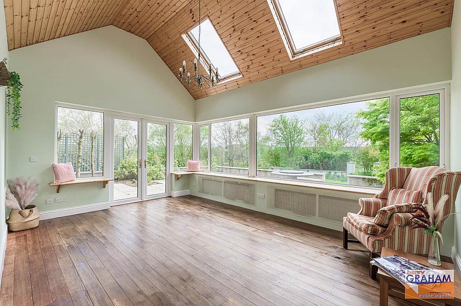 386 Upper Ballynahinch Road