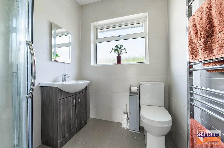 23 Seymour Park